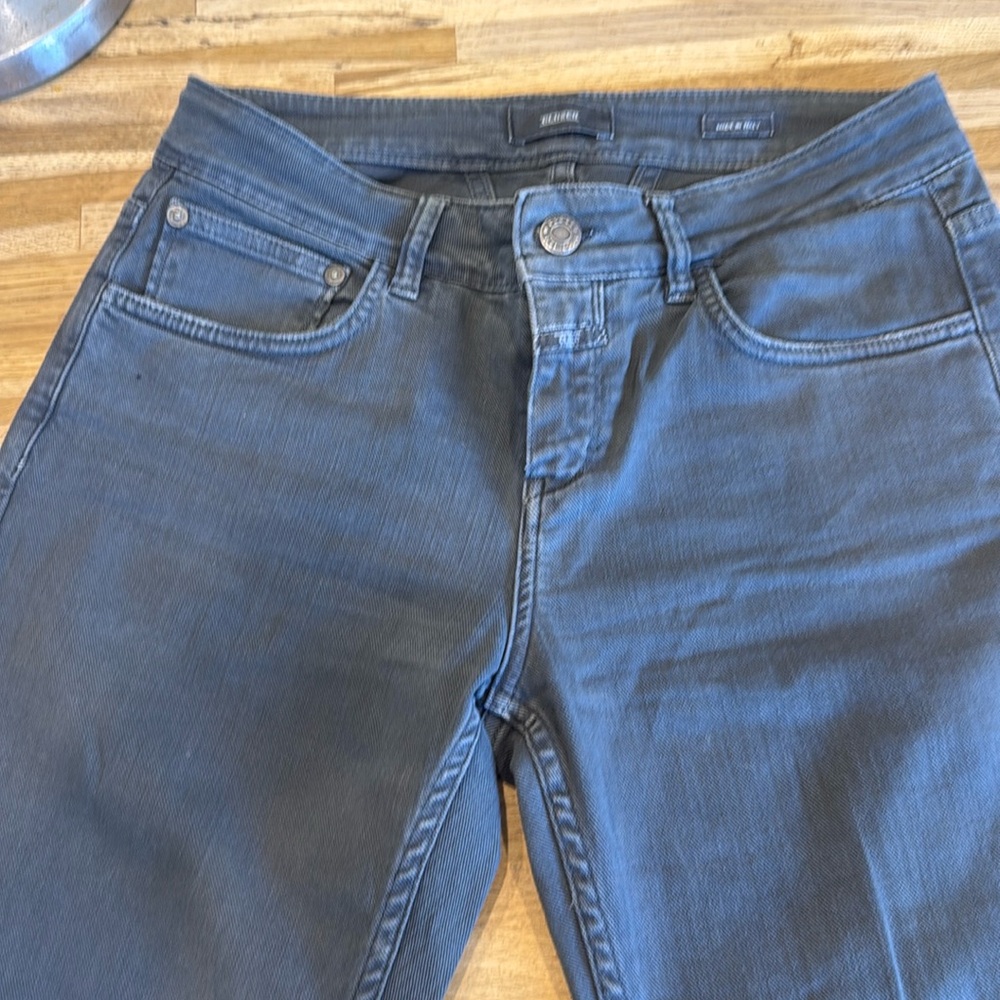 Closed jeans Italian made size 28 skinny jeans